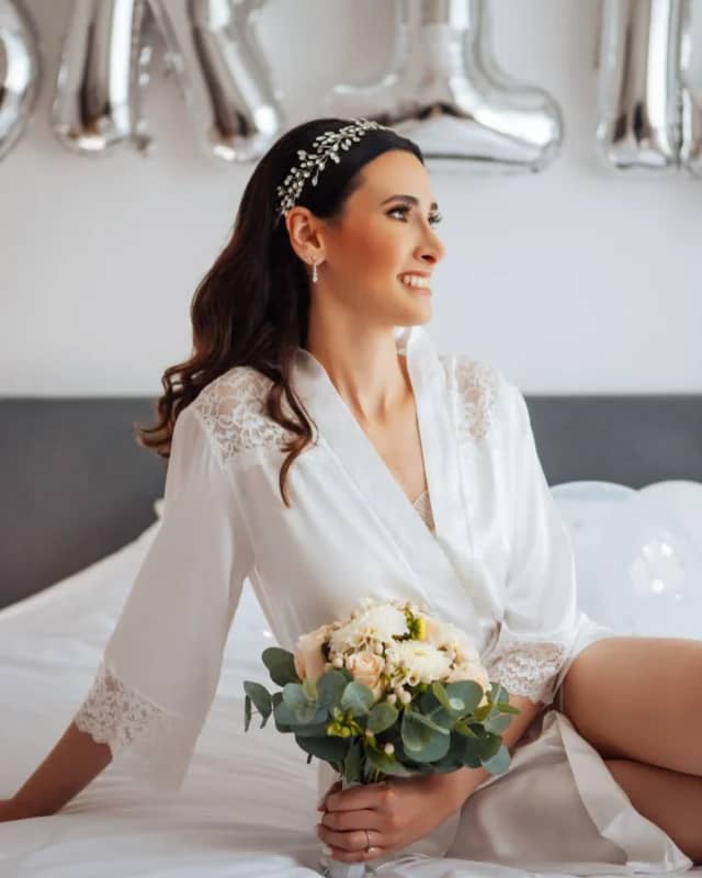 Mein Lieblingsmoment - Morgen von Braut 😍
So ruhig, und gleichzeitig so emotional 😍
Absolut die schönste Brau @sama.nehme, ich bin soooo stolz, dass ich euch begleiten dürfte 🥹💛